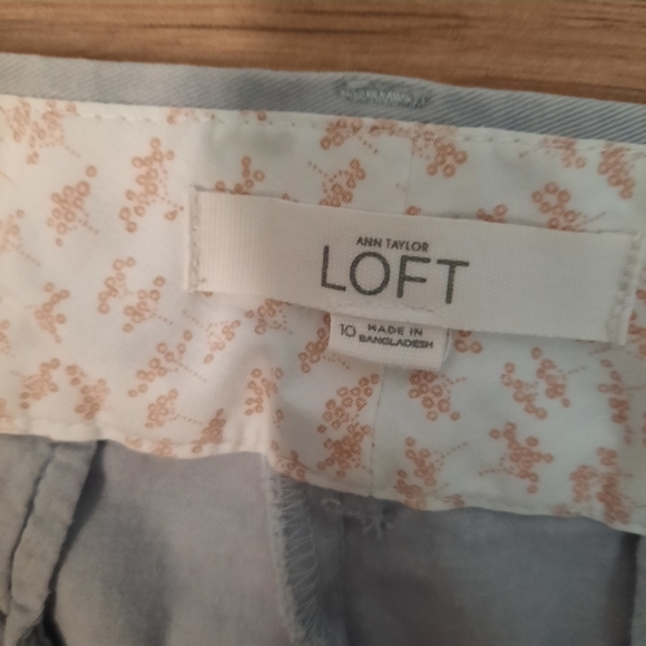 Loft Gray Shorts Size 10 - Picture 5 of 6